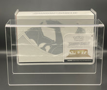 Lade das Bild in den Galerie-Viewer, Premium Acrylcase für die Ultra Premium Collection Glurak UPC von Acrylcases Austria