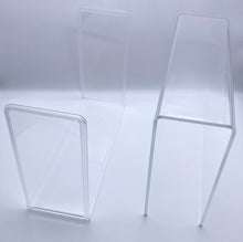 Lade das Bild in den Galerie-Viewer, Premium Acrylcase für die Ultra Premium Collection Glurak UPC von Acrylcases Austria